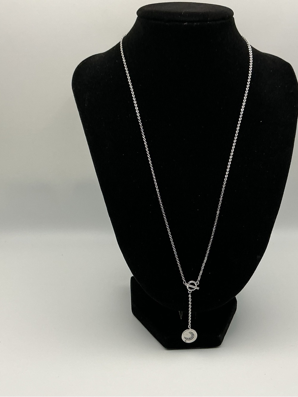 Long Silver Toggle Lariat Necklace with Round Disc Pendant